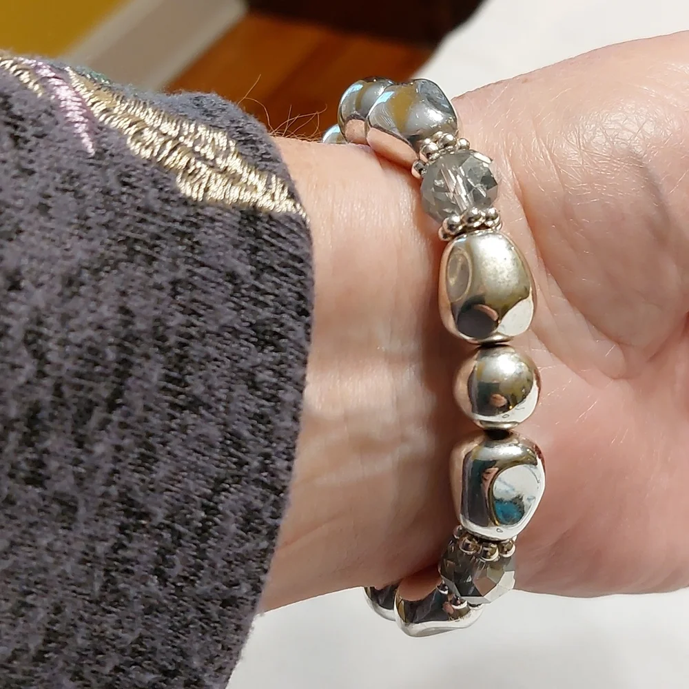 Silvertone Vintage Artisan Bracelet with Inspirational Charms Heart Cross NWOT